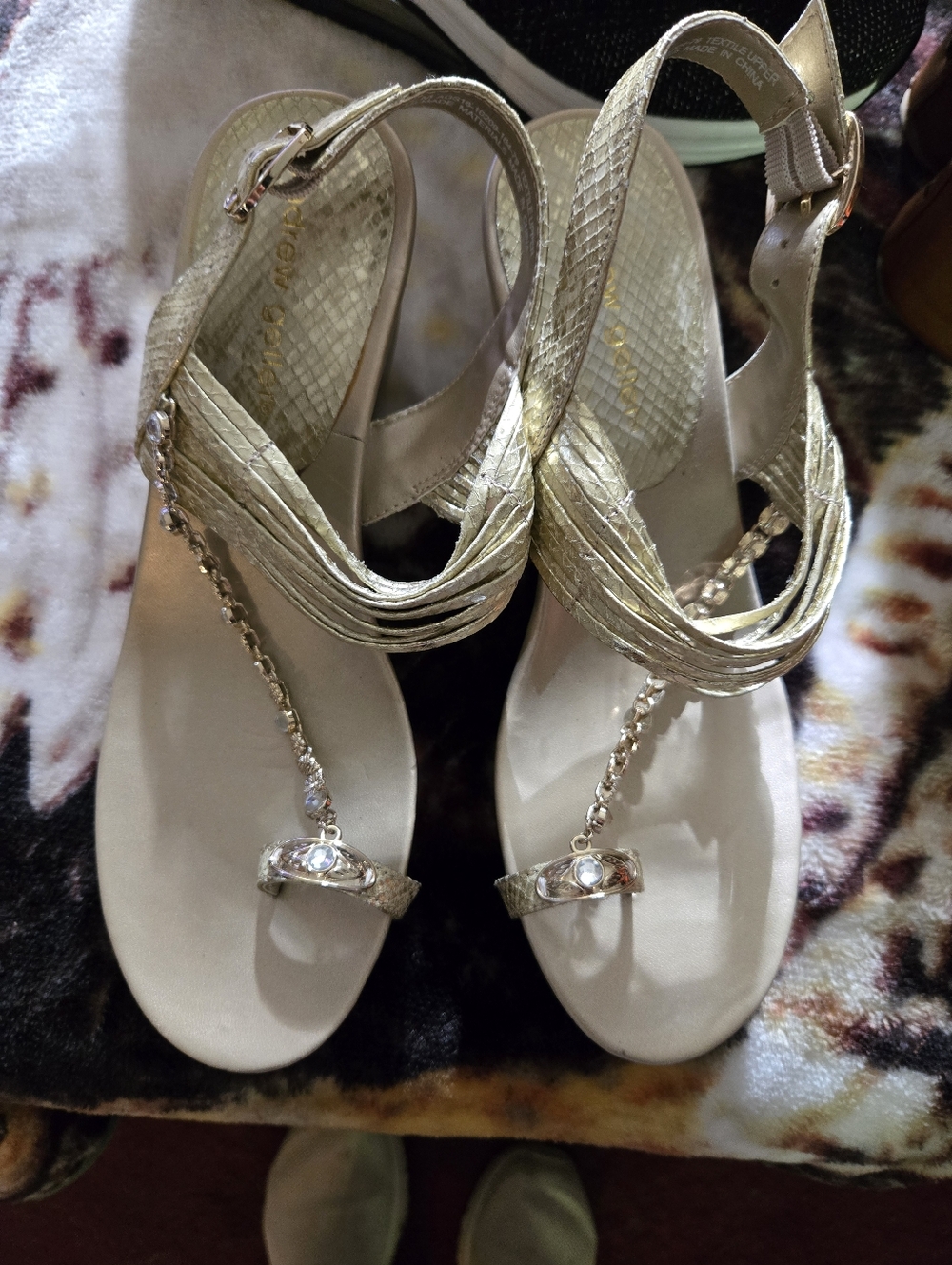 Gold Jeweled Women’s T-Strap Sandals - Elegant Summer Style